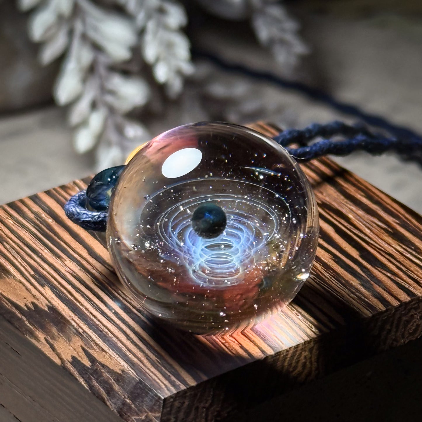 彩の宇宙ペンダント