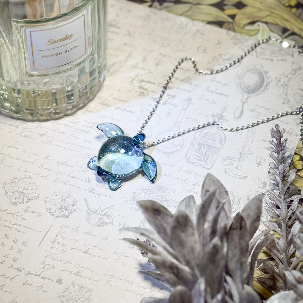 Sea turtle pendant, pure, stainless steel chain type
