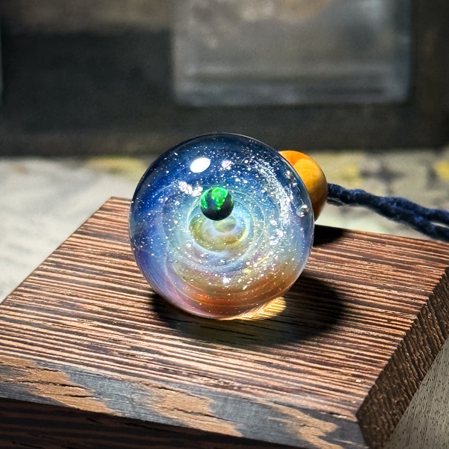 彩の宇宙ペンダント