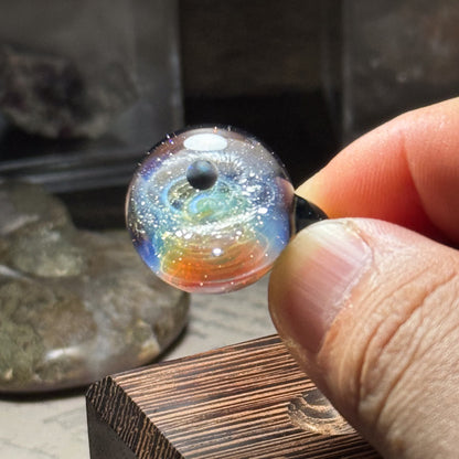 彩の宇宙ペンダント