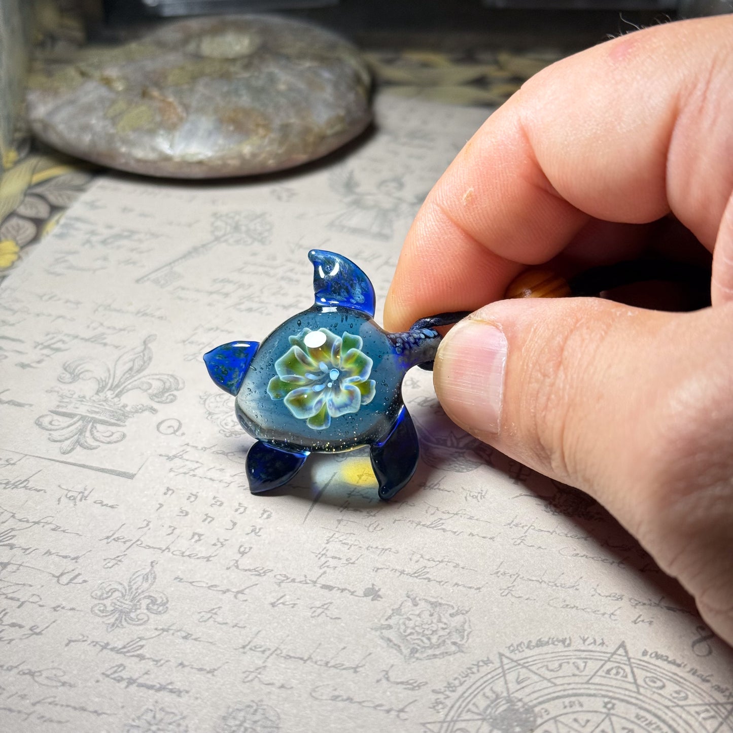 Sea Turtle Pendant Flower