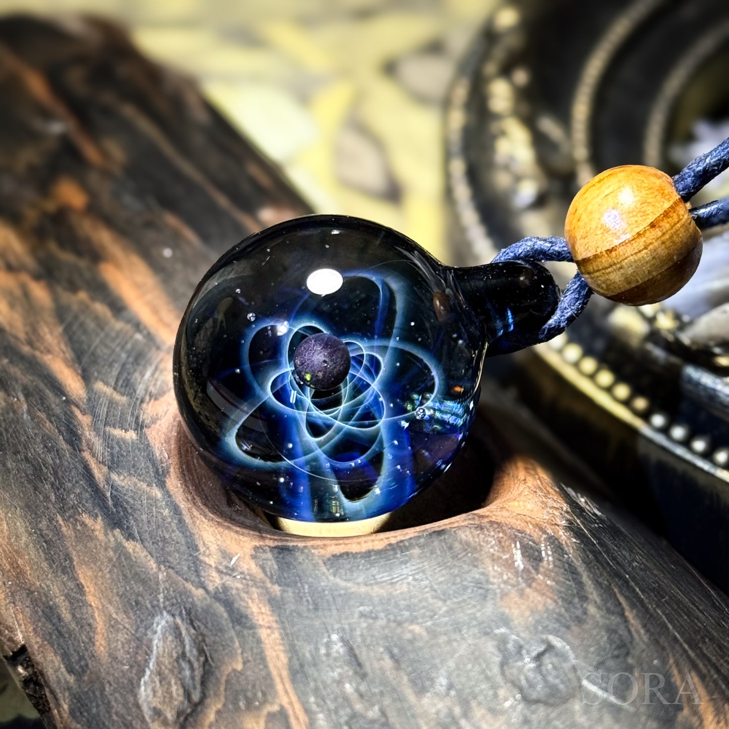 Star trail pendant 2 planets