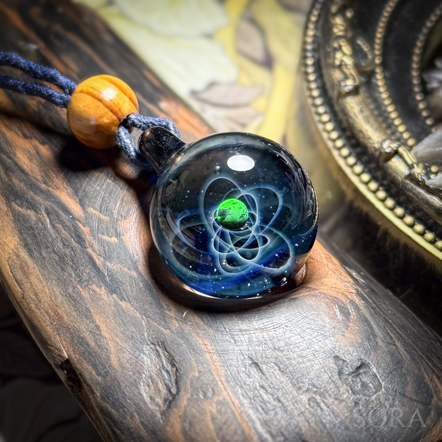 Star trail pendant 2 planets