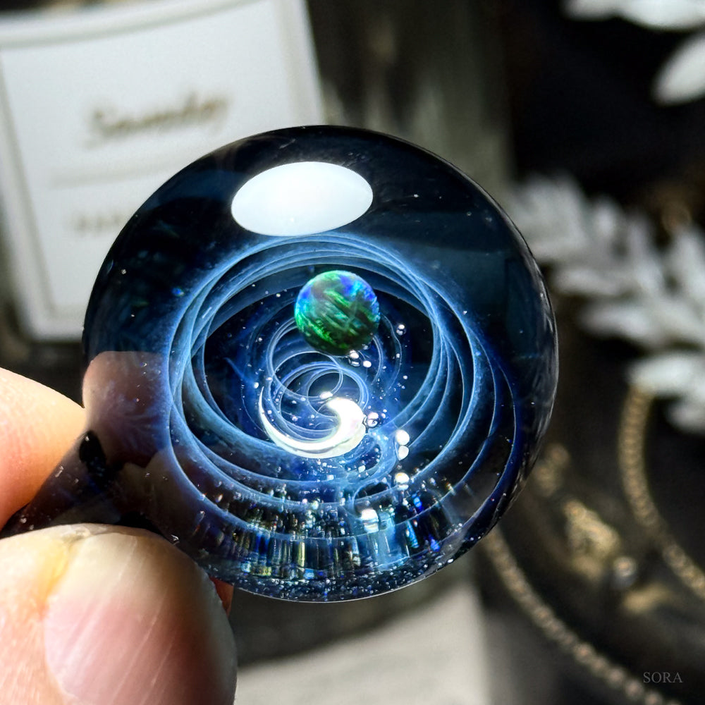 きらめきの宇宙ペンダント