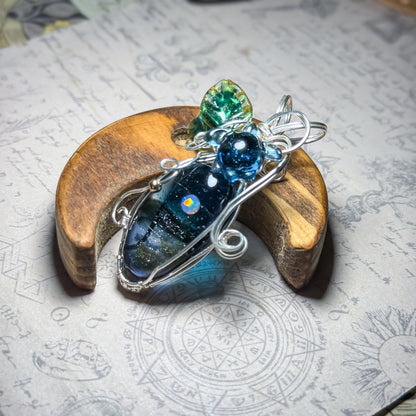 Wire-wrapped Pendant Moonlight Beach Guardian ~Sea Turtle~ #26241