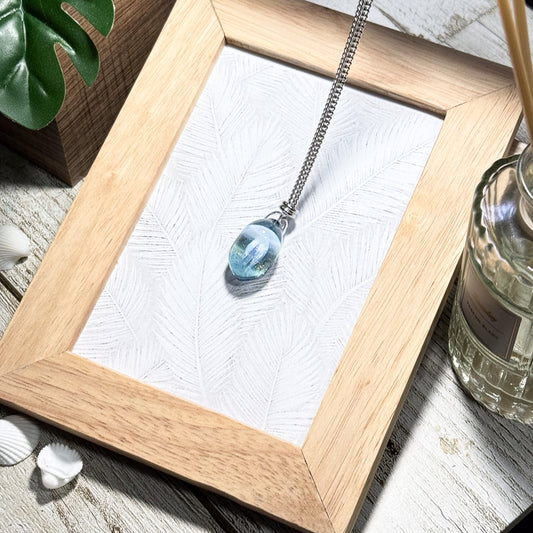 Jellyfish pendant, pure, stainless steel chain type